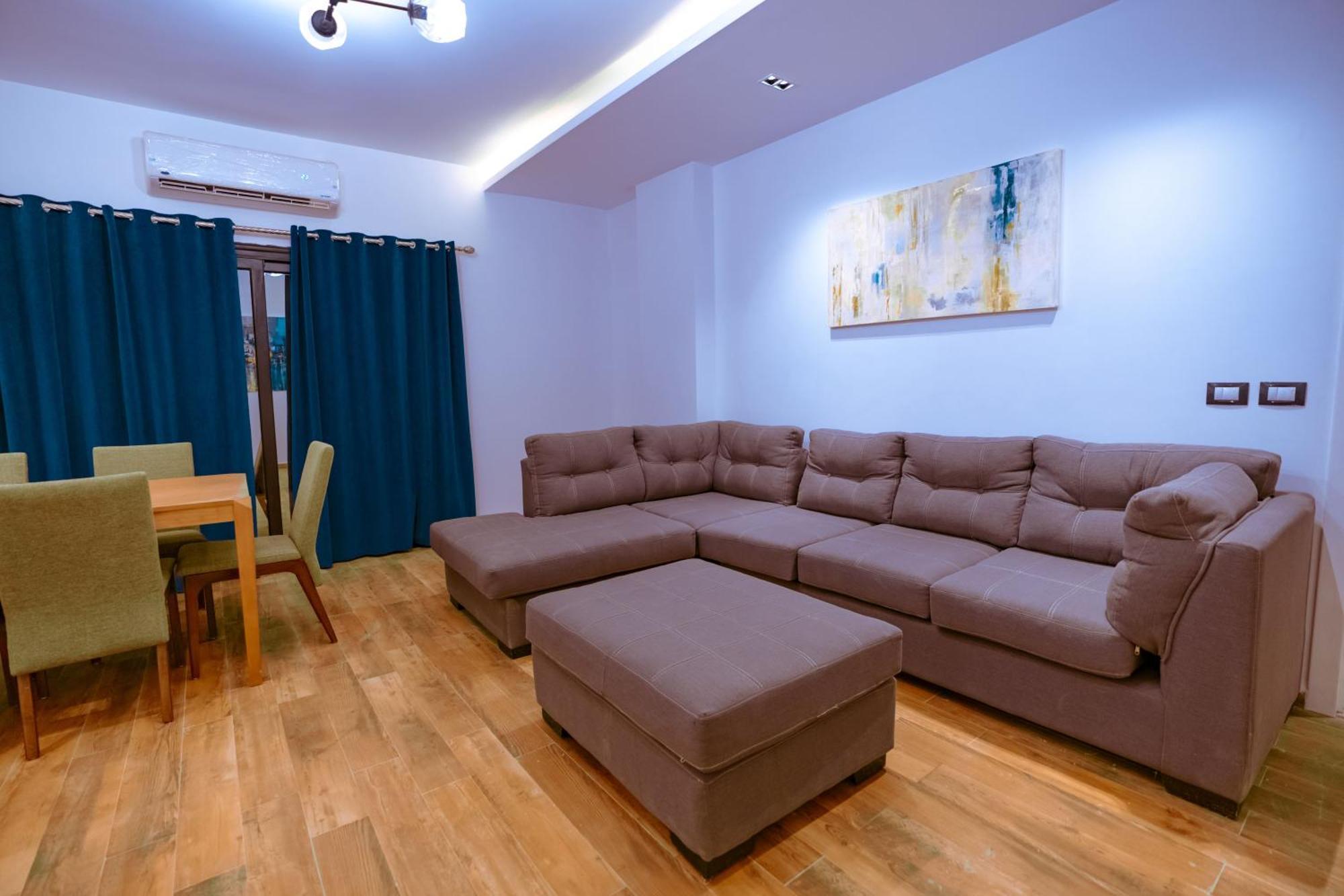 Travelholic New Cairo Residence 외부 사진